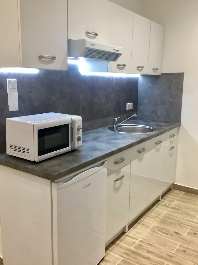 Zsuzsi Apartman Siófok Eksteriør billede
