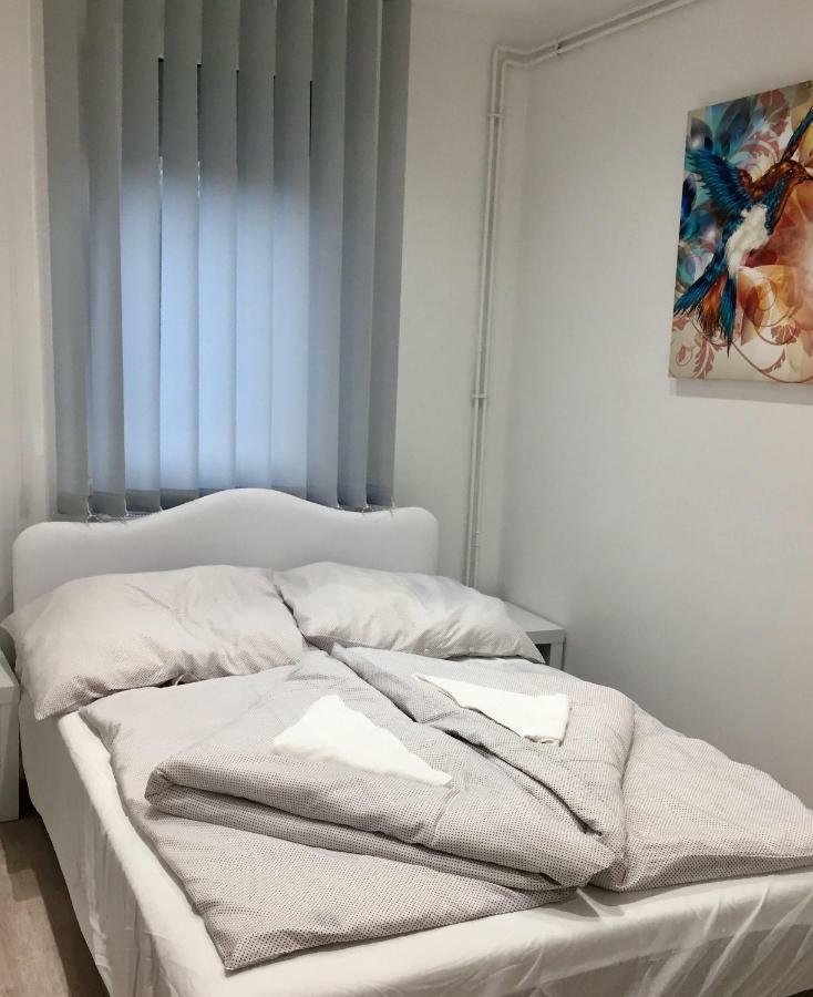 Zsuzsi Apartman Siófok Eksteriør billede